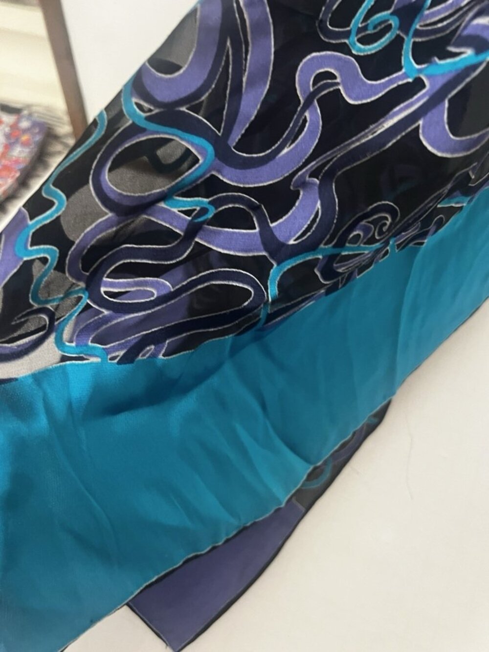 Diane Von Furstenberg Burnout Velvet Scarf / Wrap Silk Purple Teal - Picture 4 of 7